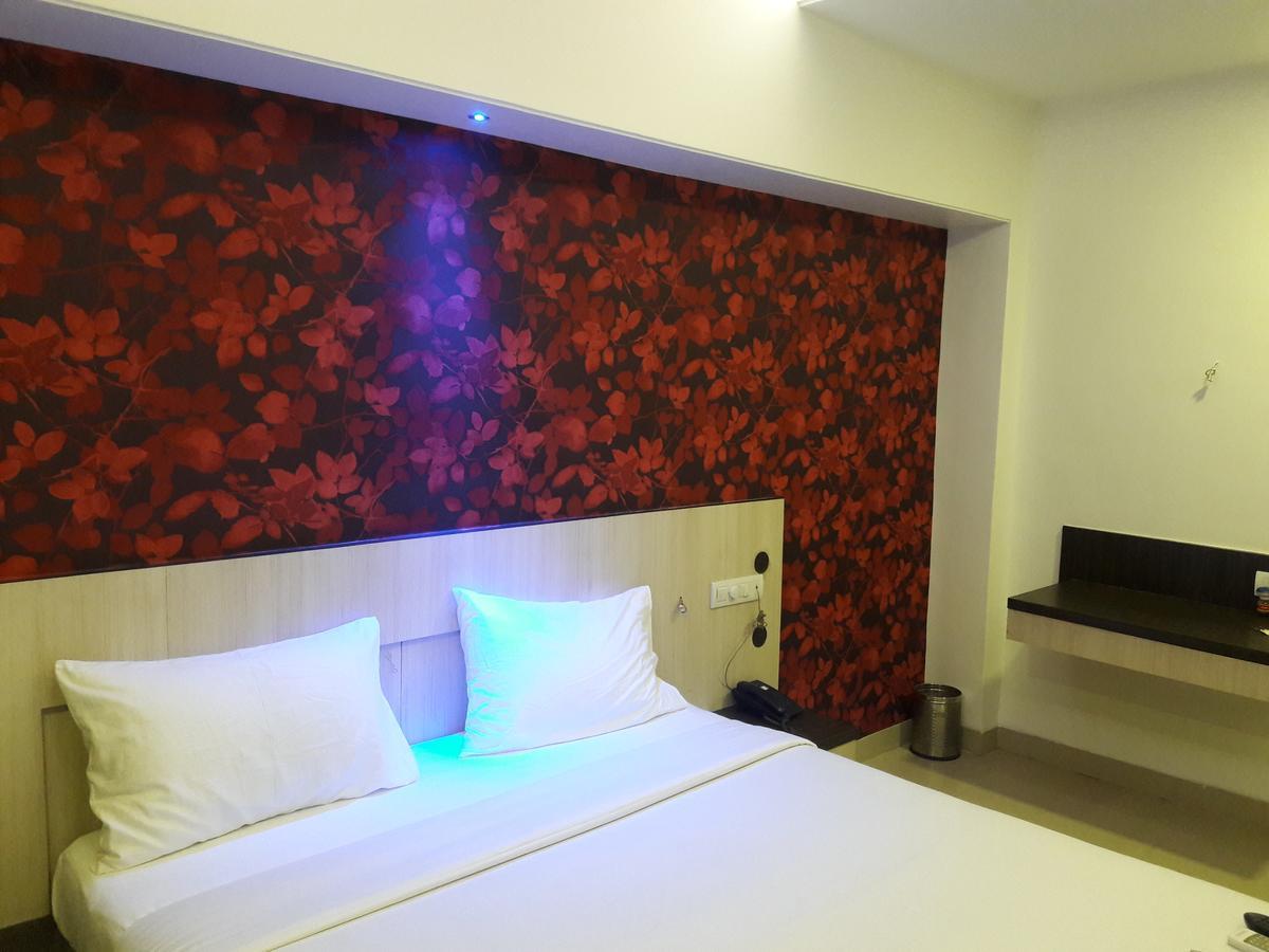 Hotel Naivedya Aurangabad (Maharashtra) Exterior foto